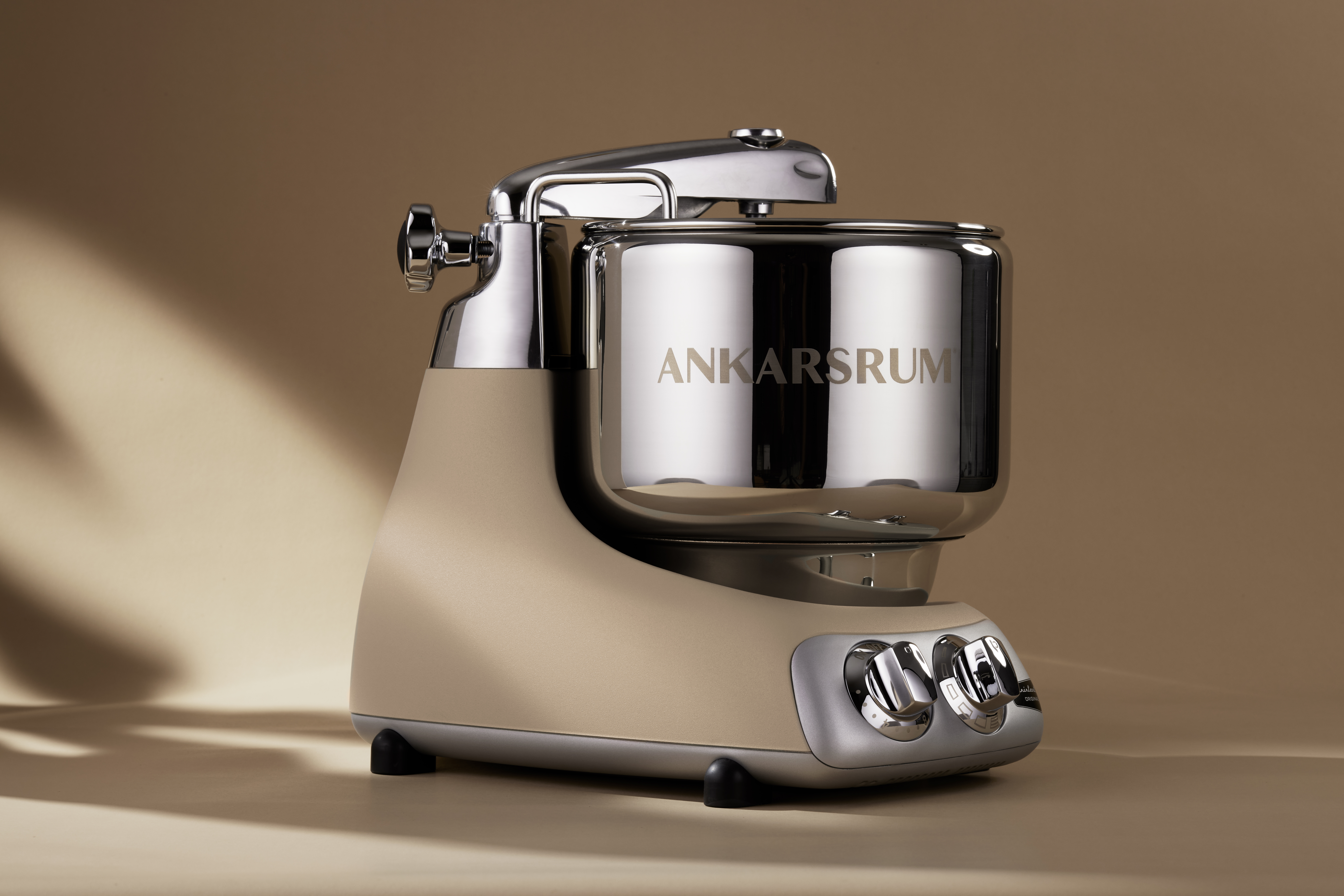 Ankarsrum Küchenmaschine 6230 Harmony Beige 2300324 Ankarsrum Küchenmaschine 6230 Harmony Beige 2300324